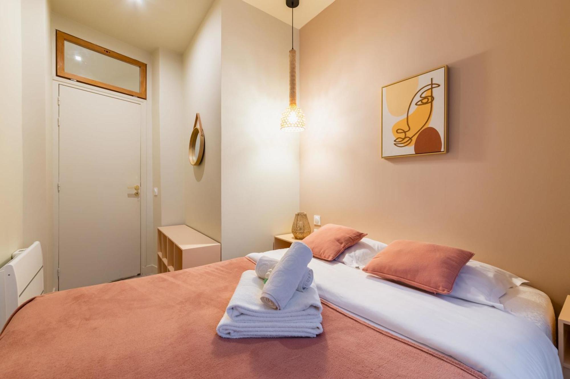 Charmant Appartement Moderne Haut Marais - 4P - Flat-Guest Paris Eksteriør billede